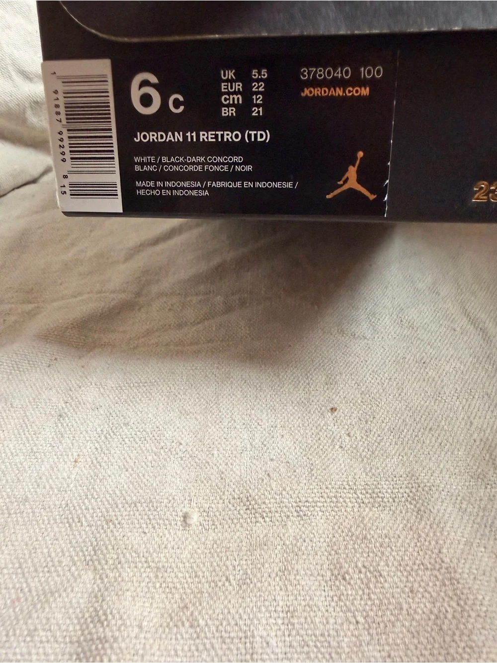 Jordan authentic nike